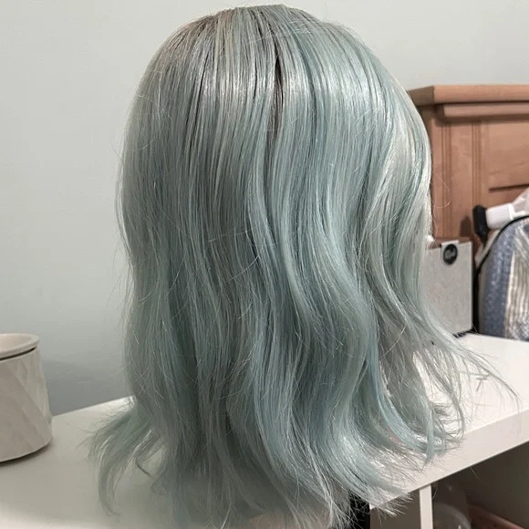 Belle Tress Pike Place HF Ocean Blonde NWT - Picture 2 of 9